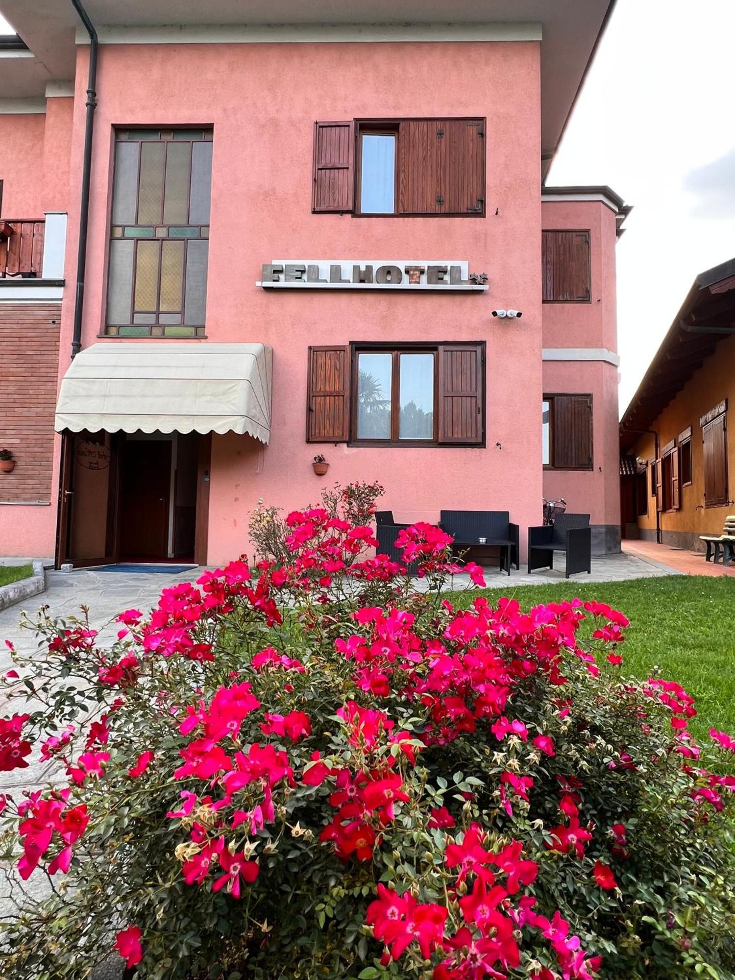 Fell Hotel Susa Exterior foto